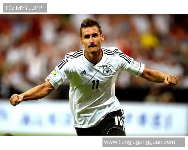 德国足球传奇人物的崛起与成就探秘之旅